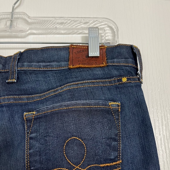 Lucky Brand Sofia Boot bootcut Jeans size 14 / 32 dark wash stretch like new - Picture 7 of 10